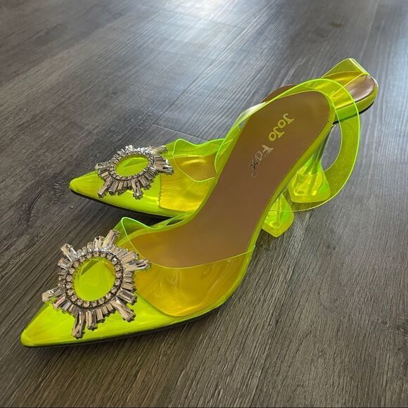 Amina Muaddi Style Rosie Crystal-Embellished Transparent Slingback Pumps - Picture 3 of 10